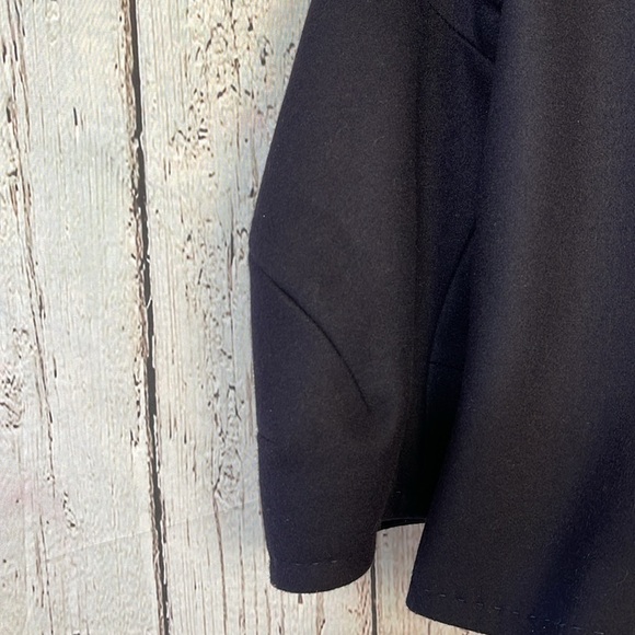 BCBGmaxazria wool ballon/tulip 3/4 sleeve jacket M - Picture 5 of 5